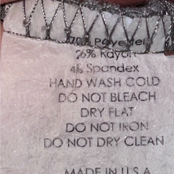 Forever 21 girls gray long sleeve dress. Size 13/14. Worn once, washed twice. - Picture 7 of 9